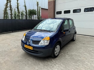 Renault Modus 1.2 airco trekhaak nieuwe koppeling &amp; APK
