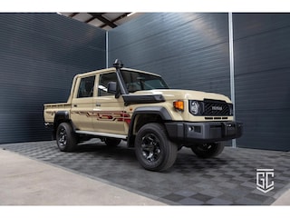 Toyota Land Cruiser GRJ79 Double Cab LX-G A/T