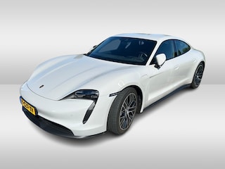 Porsche Taycan Performance 84 kWh / Performance Accu Plus / Leder / Parkeerhulp V+A / 19'' / Stoelverwarming / DAB / Cruise Control