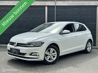 Volkswagen Polo 1.0 TSI 95 PK Comfortline Clima / carplay / camera / ad.cruise / pdc / 64.711KM!!!