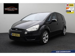Ford S-MAX 2.0-16V 2008 | Trekhaak | Cruise Control | Airco | Goed Onderhouden | 2 Sleutels | Parkeersensoren | Stuurwiel Bediening | 18' Lichtmetaal | Nationale Autopas