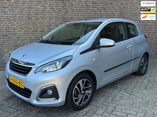 Peugeot 108 1.2 VTi Allure 6mnd Garantie • Lmv Led Scherm Cruise-cont. NAP