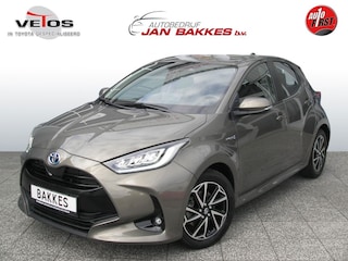 Toyota Yaris 1.5 Hybride Dynamic 12.000 oxide Bronze all season