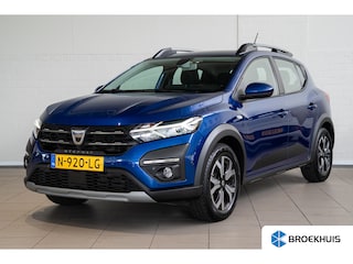 Dacia Sandero Stepway 1.0 TCe 90 Comfort Automaat | Trekhaak | Parkeersensoren | Camera | Climate Controle | Keyless |