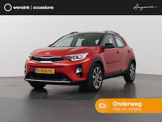 Kia Stonic 1.0 T-GDi DynamicLine | Trekhaak | Navigatie | Apple Carplay/Android Auto | Parkeercamera | Airco | Cruise Control |