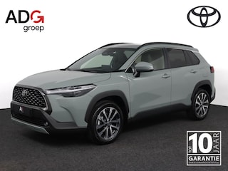 Toyota Corolla Cross Hybrid 200 Style | Parkeer sensoren voor + achter | Navigatie |