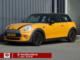 Mini Cooper 1.5 Chili Automaat | HUD | Pano | LED