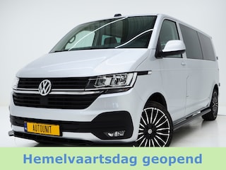 Volkswagen Transporter 2.0 TDI 150PK DC Dubbele Cabine R-Line L2H1 6-Zits | Sidebars | Splitter | Airco | Carplay | Trekhaak