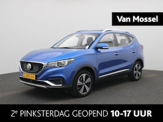 MG ZS EV Luxury 45 kWh | WLTP 263 KM | Afneembare Trekhaak | Panorama/Schuif-Kantel Dak | Cam | LMV | ACC | Airco | Navigatie | DAB | BTW AUTO |