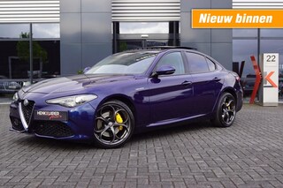 Alfa Romeo Giulia Veloce Q4 2.2D 16V 210pk AWD / Panodak / Leer /Navi /ACC/19 Inch