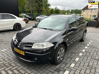 Renault Mégane Grand Tour 2.0-16V Business Line AIRCO/cruise