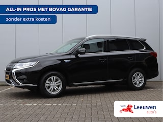 Mitsubishi Outlander 2.4 PHEV Pure | Keyless | Parkeercamera | Org. NL