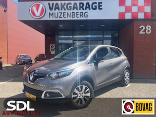 Renault Captur 0.9 TCe Limited // NAVI // PDC // CRUISE // TREKHAAK!!