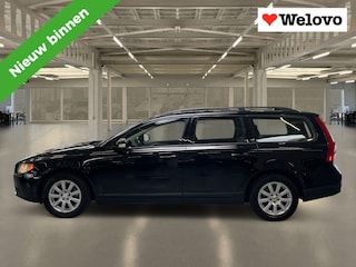 Volvo V70 2.5FT Kinetic Incl. BTW, dealer onderhoud, Rijklaar+garantie.