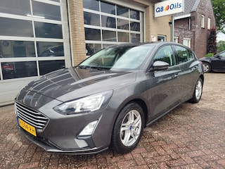 Ford Focus 1.0 Turbo 125pk  5 drs Business Edition apple carplay xenon