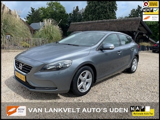 Volvo V40 1.6 T2 Momentum XENON, Stoelverwarming, Trekhaak