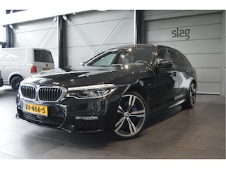 BMW 5-serie Touring 540i xDrive M-Sport head up pano leer camera 20 inch !!
