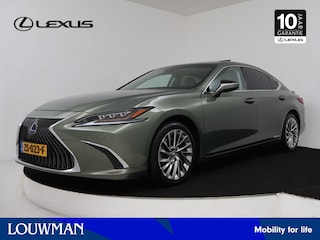 Lexus ES 300h President Line