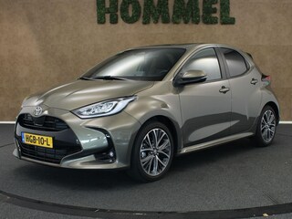 Toyota Yaris 1.5 Hybrid 130 Executive - ORIGINEEL NEDERLANDSE AUTO - HEAD-UP DISPLAY - PARKEERSENSOREN VOOR EN ACHTER - KEYLESS ENTRY & START - ADAPTIVE CRUISE CONTROL - NAVIGATIE - STOEL EN STUUR VERWARMING