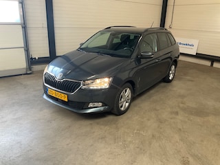 Skoda Fabia Combi 1.0 TSI Style | Achteruitrijcamera | Airco (automatisch) | Apple Carplay/Android Auto|telefoonintegratie premium