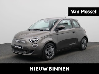 Fiat 500 3+1 Icon 42 kWh | ACHTERUITRIJCAMERA | STOELVERWARMING | NAVIGATIE | APPLE CARPLAY |