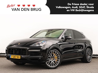 Porsche Cayenne 4.0 Turbo S E-Hybrid 680pk V8 | €233.291 Np | Keramisch | Sportchrono | Vierwielsturing | Pano | BOSE | Softclose | Head Up | Alcantara hemel | Trekhaak | 360° camera | 22" Velgen | Luchtvering | Dodehoekdetectie | Adaptive Cruise | Memory stoelen