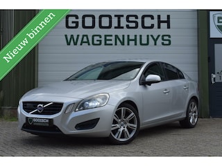 Volvo S60 2.0T Intro Edition | Navi | Cruise | Stoelverwarming |
