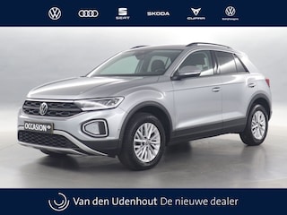 Volkswagen T-Roc 1.5 TSI 150pk Life DSG / Navigatie / Camera / Parkeerhulp