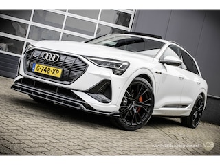 Audi e-Tron 50 Quattro 3x S-Line Black Edition 22inch Pano Origineel NL
