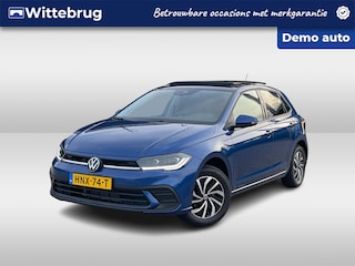 Volkswagen Polo 1.0 TSI Life Edition / Led Matrix Koplampen / Panoramadak / Achteruitrijcamera / App Connect / Navigatie / 15'' LMV VW