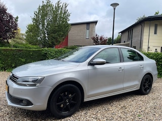 Volkswagen Jetta 1.6 TDI Comfortline BlueMotion