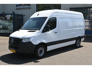 Mercedes-Benz Sprinter 317 CDI L2H2 RWD 3500kg Trekhaak, MBUX navigatie met camera, Dodehoek assyst