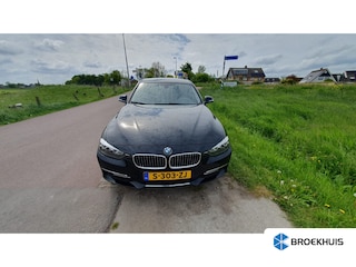 BMW 3-serie Touring 316i M Sport Edition Afneembare Trekhaak | Climate Control | Navigatie | Cruise | Afneembare trekhaak | Buitenspiegels elektrisch verstel- en verwarmbaar | Cruise control