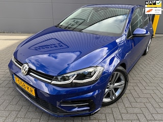 Volkswagen Golf 1.5 TSI Business R*STOEL -STUUR VERWARMING*CAMERA*PARK SENSOREN*VELGEN*NAVI*CARPLAYE*