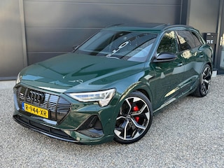 Audi e-Tron 55 quattro S edition 95 kWh | Goodwood Green | Pano | B&O | Keyless | Matrix LED | 360 camera | BTW