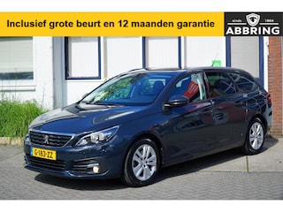 Peugeot 308 panoramadak, trekhaak 100% onderhouden