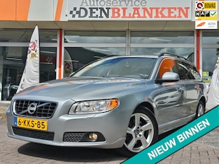 Volvo V70 1.6 T4 Nordic BJ.2013 / Navi / Leder / Xenon / PDC / 17"Lmv / Trekhaak !!