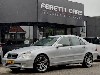 Mercedes-Benz C-klasse 180 KOMPRESSOR ELEGANCE 195D.KM NAVI AIRCO LED 18 INCH-AMG LMV PDC