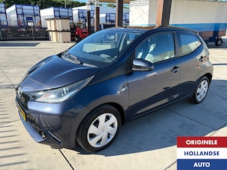 Toyota Aygo 1.0 VVT-i X-Play BlueTooth Cruise Control Camera