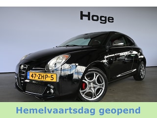 Alfa Romeo Mito 0.9 TwinAir Distinctive Clima Cruise control Lederen interieur Licht metaal Inruil mogelijk