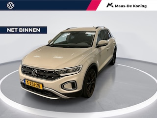 Volkswagen T-Roc 1.5 Tsi 150pk DSG Life · Apple/Android Car Play · Navi · P-Sensoren · Park Assist · 18'' Inch · Garantie t/m 24-05-2027 of 100.000km