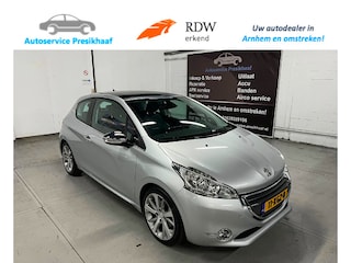 Peugeot 208 1.6 VTi Allure VOL-LEDER / PANORAMADAK