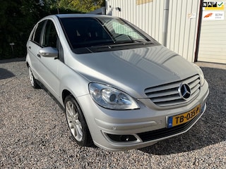 Mercedes-Benz B-klasse 170 AUTOMAAT.NAVI.TREKHAAK.NEW-APK!