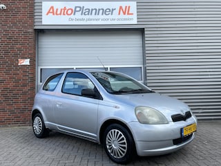 Toyota Yaris 1.0-16V VVT-i Terra! Nieuwe APK!