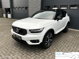 Volvo XC40 2.0 T5 AWD R-Design Intro Edition / SCHADE