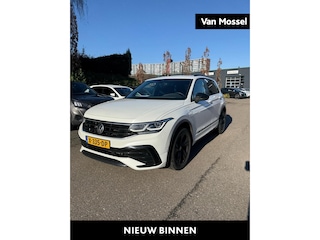 Volkswagen Tiguan 1.4 TSI eHybrid R-Line Business | Automaat | Trekhaak | Black Style | Elektrische Kofferbakklep | Digital Cockpit PRO | Blind Spot Sensoren