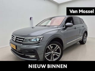 Volkswagen Tiguan 1.5 TSI Highline Business R 150 PK | Automaat | R-Line Exterieur | Cruise Control | Lane Assist | Airco | Stoelverwarming | Achteruitrijcamera | Trekhaak | Panoramadak |