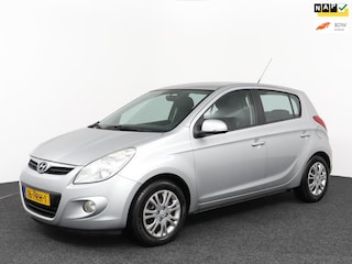 Hyundai i20 1.2i i-MOTION BJ011 5DRS AIRCO TREKHAAK