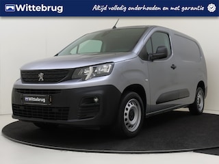 Peugeot Partner 1.5 BlueHDi 100 S&S L2 | RIJKLAAR! | Trekhaak | 3-Zits | Navigatie GERESERVEERD!