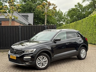 Volkswagen T-Roc 1.0 TSI Style ACC COCKPIT